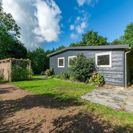 In Netherlands With Garden & Trampoline Sint Maartensvlotbrug