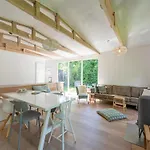 Eureka 109 For 6-person With Garden